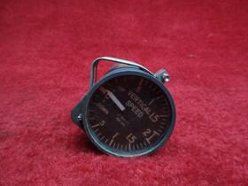 Rcm-10-4 Aerosonic Corp. Type I Rate Of Climb Indicator With Mounting Bracket Pn Rcm-10-4 Aerosonic Corp. Type I Rate Of Climb Indicator With Mounting Bracket Pn