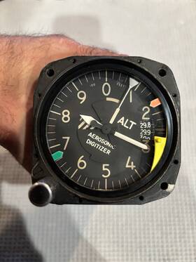 101420-01249 Aerosonic Corporation Corp Altitude Reporting Altimeter Pressure Gauge Pn