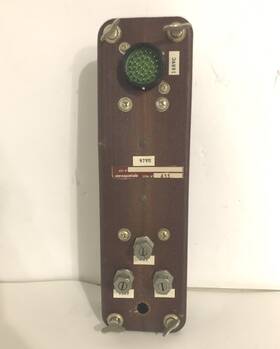 A9252225100000 Aerospatiale Airbus A300 Aircraft 97vu Casing Panel A9252225100000 Aerospatiale Airbus A300 Aircraft 97vu Casing Panel