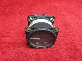 1g4-3 Airborne Mfg Co Gyro Pressure Gauge