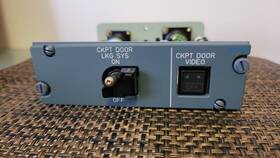 F9550027100495 Airbus Aircraft Panel 271vu P/n Cockpit Door Lock System- A340 F9550027100495 Airbus Aircraft Panel 271vu P/n Cockpit Door Lock System- A340