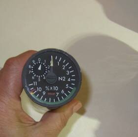 2100948-2 Airesearch Turbine Gauge N2 P/n Used As Removed 2100948-2 Airesearch Turbine Gauge N2 P/n Used As Removed
