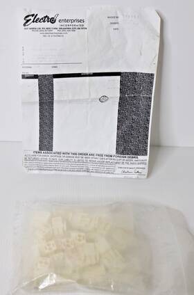 350777-1 Amp Connector Housing Plug Bag Of 37