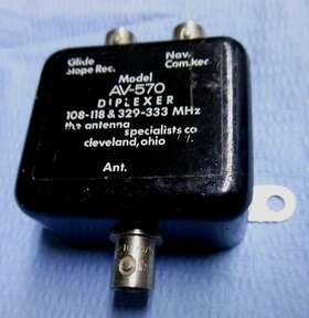 Av-570 Antenna Specialists Diplexer Couples Glideslope And Nav-com Receiver To Ant Av-570 Antenna Specialists Diplexer Couples Glideslope And Nav-com Receiver To Ant