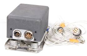 Dv-15a Arc Dynaverter On Shock Mount And Original Wiring Connectors Untested Part