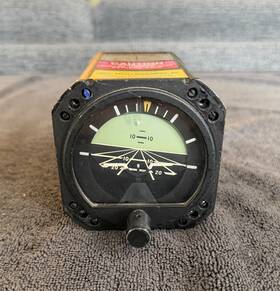 Aviation Instrument 700-3bcf Attitude Gyro Indicator 300-3bcf