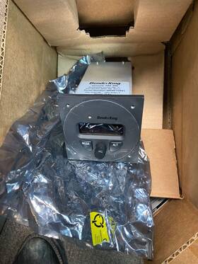 8000-169 Bendix Trutrak Xcruze 100 Auto Pilot Servos And Mounting Kit For Rv