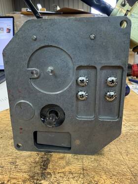 065-0029-27 Bendix King Ks-272 Pitch Trim Servo P/n Removed From A Cessna Tr182 065-0029-27 Bendix King Ks-272 Pitch Trim Servo P/n Removed From A Cessna Tr182