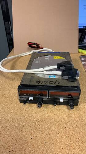 073-0437-00 Bendix King Kx 155 Vhf Com Transceiver/nav Receiver With Gs&tray 14v -