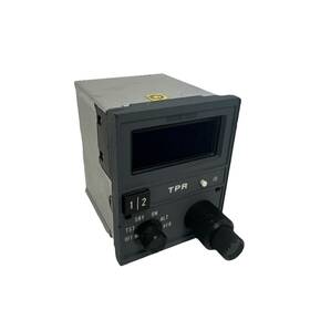 071-1345-03 Bendix King Cd-422b Tpr Control Display Kpn Allied Signal Avionics 071-1345-03 Bendix King Cd-422b Tpr Control Display Kpn Allied Signal Avionics