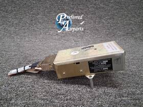 1c975 Century Flight Systems Used Gpss Adapter/controller P/n 1c975 Century Flight Systems Used Gpss Adapter/controller P/n
