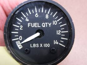 267-957-001 Cessna 9910256-1 Fuel Quantity Indicator Pn 9910456-1 Gull