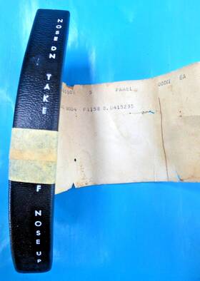 5015108-5 Cessna Aircraft Twin Control Pedestral Nose Trim Lh Panel Dn-take Off-up Marker 5015108-5 Cessna Aircraft Twin Control Pedestral Nose Trim Lh Panel Dn-take Off-up Marker
