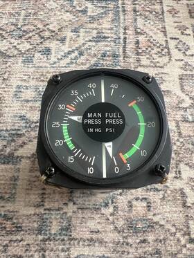 C662038-0101 Cessna Manifold/fuel Pressure Indicator Pn 6314 Sn 146654. T182rg C662038-0101 Cessna Manifold/fuel Pressure Indicator Pn 6314 Sn 146654. T182rg