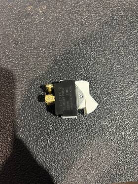 S3443-1-1 Cessna Switch Used And Tested 1pc