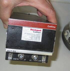 622-2855-001 Collins Alt 55b P/n Radar Transceiver Used 1 Small Dent On Side