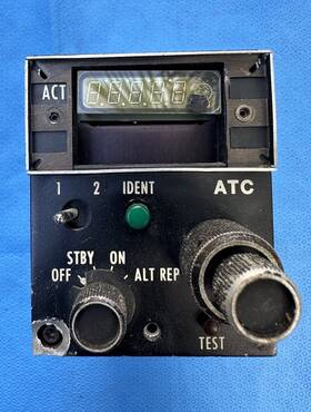 622-4527-015 Collins Ctl-90 Atc Control Head P/n Tso C74c 622-4527-015 Collins Ctl-90 Atc Control Head P/n Tso C74c