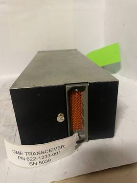 622-1233-001 Collins Pn Dme Transceiver Sn 5039