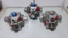 39-245 Crane Three Anti-skid Valve Assemblies For Parts Or Repair 39-245 Crane Three Anti-skid Valve Assemblies For Parts Or Repair