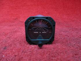 Iu284-001-3 Edo-aire 5000l-4 G519a-1 Attitude Gyro Indicator Pn 37570-1011