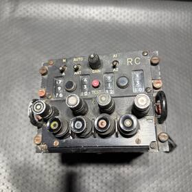 Elta Electronic Industries 250-01314 French Military Aircraft Vhf/uhf Radio Display Unit Lc-40a
