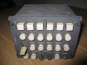 G-5937 Gables Aircraft Audio Control Panel G5937 Used As Removed 1981 G-5937 Gables Aircraft Audio Control Panel G5937 Used As Removed 1981