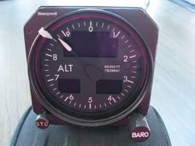 70259n01d01 Honeywell Am-250 Barometric Altimeter Rvsm