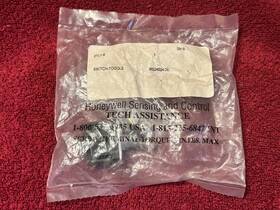 Ms24524-30 Honeywell Sensing And Control Toggle Switch P/n New Surplus Ms24524-30 Honeywell Sensing And Control Toggle Switch P/n New Surplus