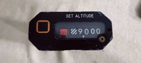 540-45100-d2012 Intercontinental Dynamics Set Altitude -aircarft Instrument 540-45100-d2012 Intercontinental Dynamics Set Altitude -aircarft Instrument