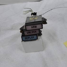 Korry 476-726-1351-001 Annunciation Light Switch Rh