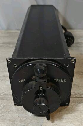 Lear Inc. 5640a Vintage Vhf Tube Receiver Radio Aircraft Avionics