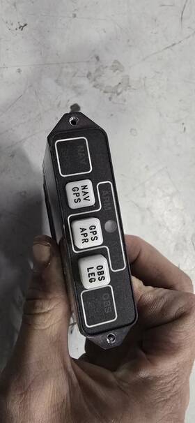 Md41-1324 Mid-continent Gps Annunciation Control Unit