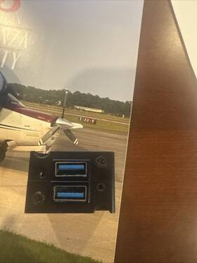 Ta-202 Mid Continent Aviation Usb Power Source Ta-202 Mid Continent Aviation Usb Power Source