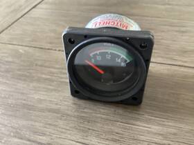 D1-211-5086 Mitchell Aircaft Products Aircraft Voltmeter 8-16 Volts D1-211-5086 Mitchell Aircaft Products Aircraft Voltmeter 8-16 Volts
