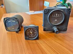 23-600 Mooney Three Aircraft Instruments
