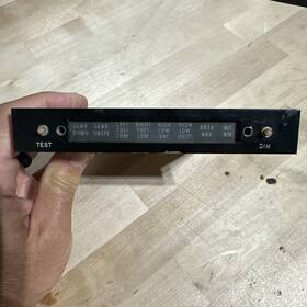 500d0061 Mooney M20k 231 Annunciator Display Volts 14 Panel 500d0061 Mooney M20k 231 Annunciator Display Volts 14 Panel