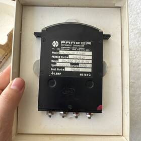 Parker 75454-2 Emi-30-5v Volt Meter Ac-80-180 Gulfstream Aircraft Equipment