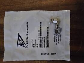 9243-9553-003 Radiall Usa R141-780-000 Sma Right-angle Plug Connector 50 Clamp Type New 9243-9553-003 Radiall Usa R141-780-000 Sma Right-angle Plug Connector 50 Clamp Type New