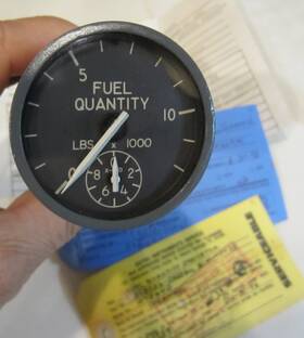393026-03236 Simmonds Old Overhaul 1996 Fuel Quantity Indicator P/n