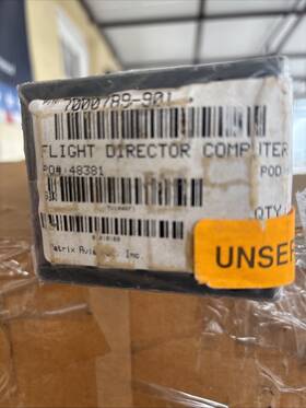 7000789-901 Sperry P/n 1000701-40 Flight Direct Computer Controller