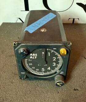 4031608-901 Sperry Flight Systems - Ra-100a Radio Altimeter Used Part 4031608-901 Sperry Flight Systems - Ra-100a Radio Altimeter Used Part