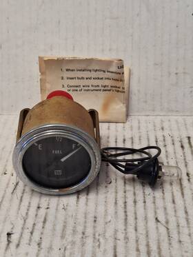 826541 Stewart Warner Fuel Level Gauge With Mount And Light - P/n 826541 Stewart Warner Fuel Level Gauge With Mount And Light - P/n