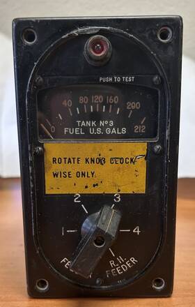 Ea47w-2 The Liquidometer Corp. Rare Authentic Wwii U.s. Boeing B-17 Inch Flying Fortress Fuel Quality Indicator