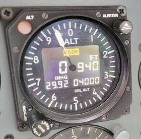 Ad32.32.53f.28.1.re Thommen Rvsm Air Data Display With Encoding Output Pn - Ar