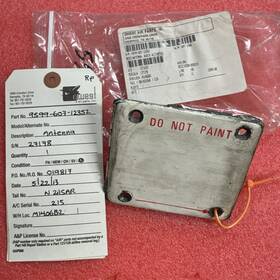 9599-607-12352 Thomson-csf Aircraft Radio Altimeter Antenna Ant-140-a Bin13 9599-607-12352 Thomson-csf Aircraft Radio Altimeter Antenna Ant-140-a Bin13