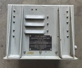 622-2287-001 Tm Navir Arc-159 V Type 994a-1 Mounting Base Elec Eqpt For An/arc-159