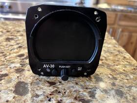 11-17556 Uavionics Av 30-c Primary Flight Display - Certified. Used Excellent Condition