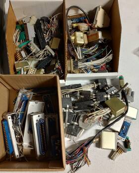 Pius-026 Various Assorted D-sub Connectors - Used Condition