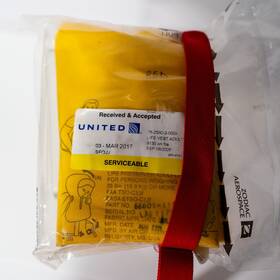 66601-117 Zodiac Aerospace Authentic United Airlines Life Vest - 2026 Expiration Surplus