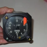 Radio Altimiter Collins 522-4114-004 339H-1. Fixed Price $99.99.